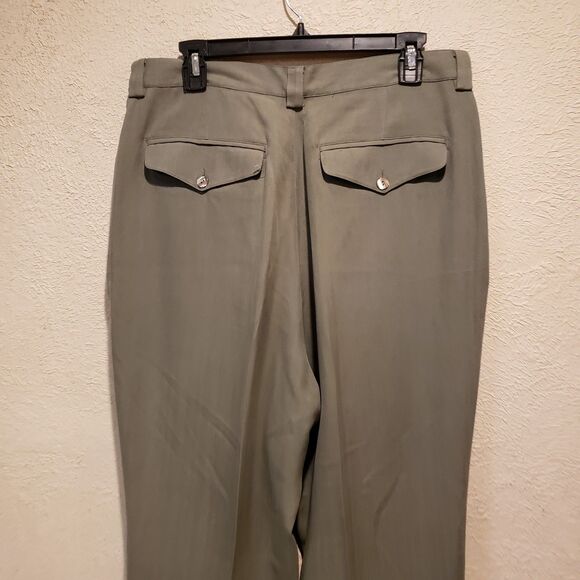 Tommy Bahama Relax 100% Silk Pants Men’s Sz 16 Green Chinos Khakis Pleated - Picture 7 of 7